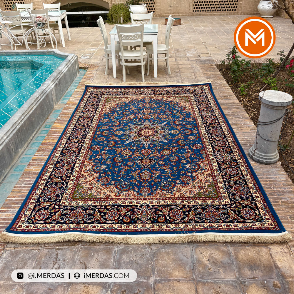 فرش گبه کد 112 قشقایی زمینه آبی نفتی